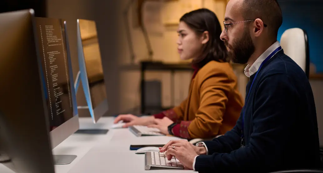 EQUIPAMIENTO TECNOLÓGICO